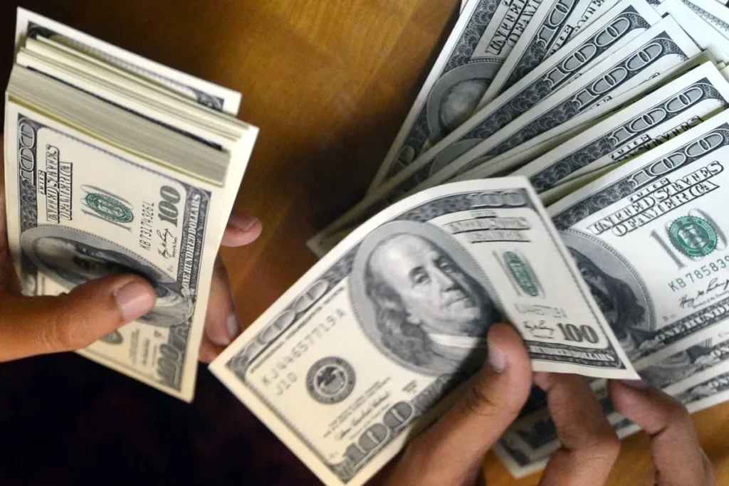 أسعار العملات العربية والأجنبية