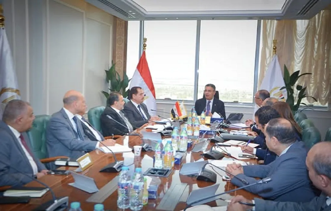 استعدادً لرمضان .. وزير التموين يجتمع اليوم