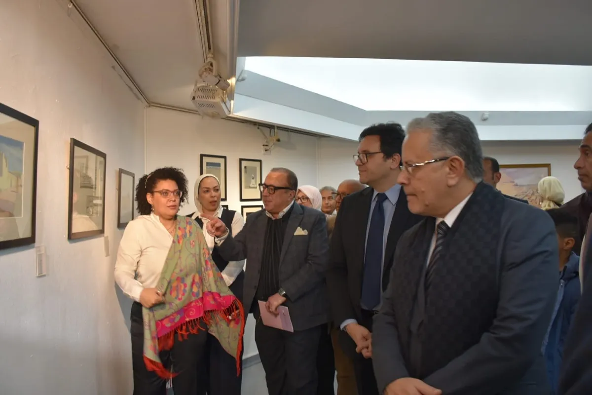 وزير الثقافة يفتتح متحف الفن الحديث