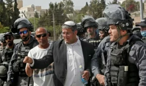 بن غفير وسط جنود الاحتلال الإسرائيلي بالأرض الفلسطينية المحتلة - أرشيفية