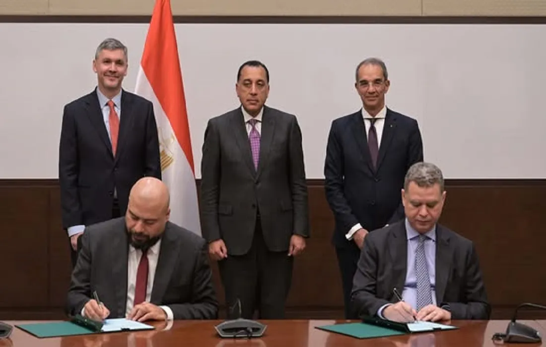 رئيس الوزراء يشهد توقيع مذكرة التفاهم
