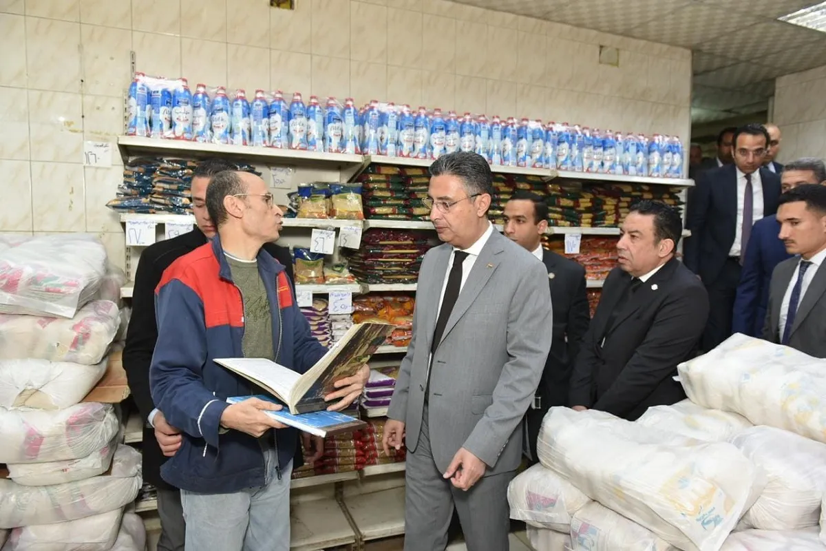 وزير التموين في جولته بالجيزة