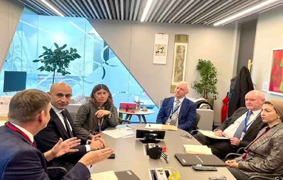 اجتماع وزير التربية والتعليم مع مسئولي المجلس الثقافي البريطاني