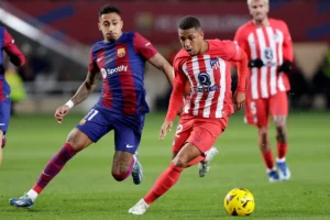 من مباريات اليوم برشلونة وأتلتيكو مدريد