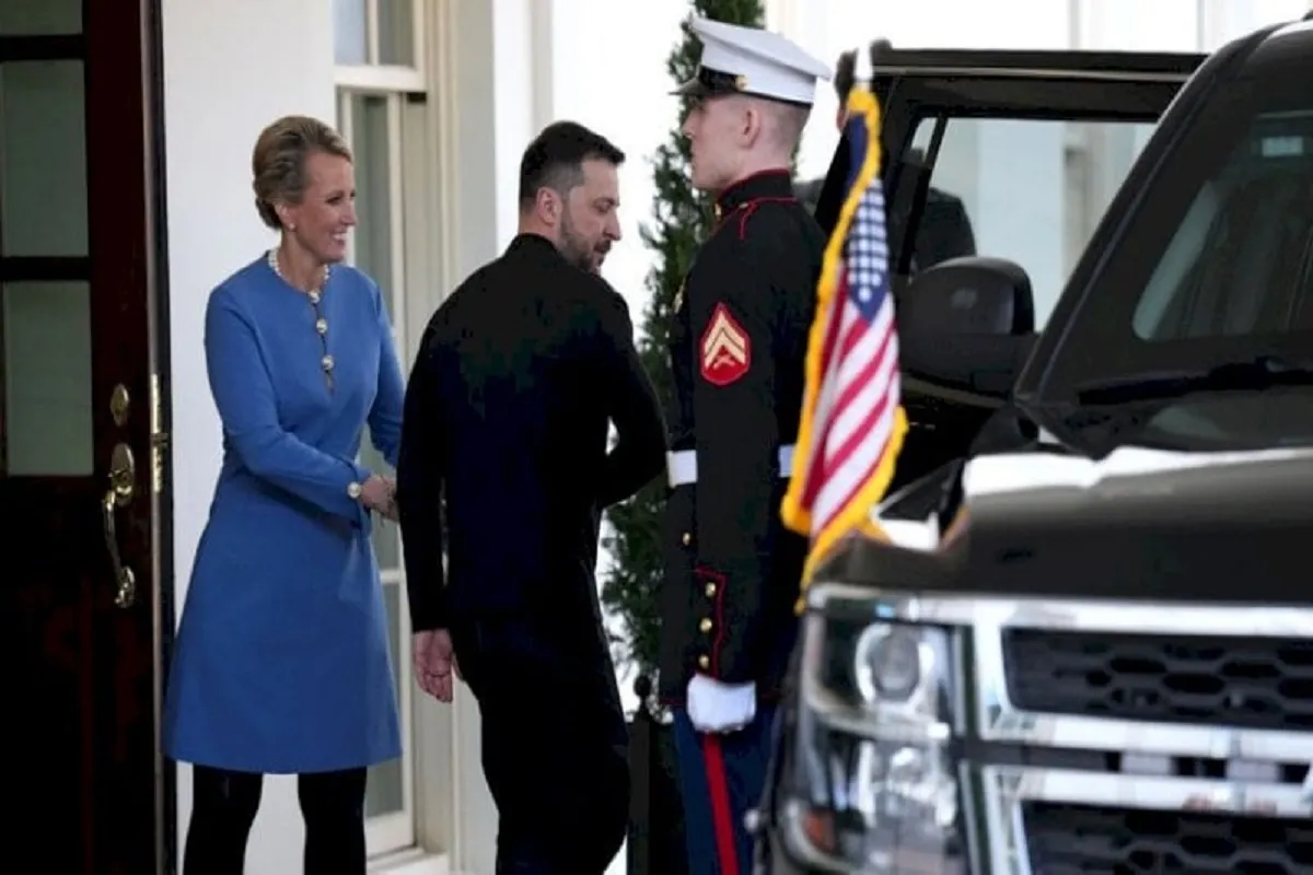 ترامب يطرد زيلينسكي من البيت الابيض