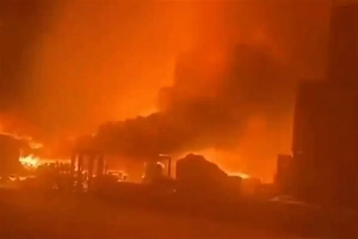 محللون عسكريون .. وفي الصورة انفجارات تل أبيب