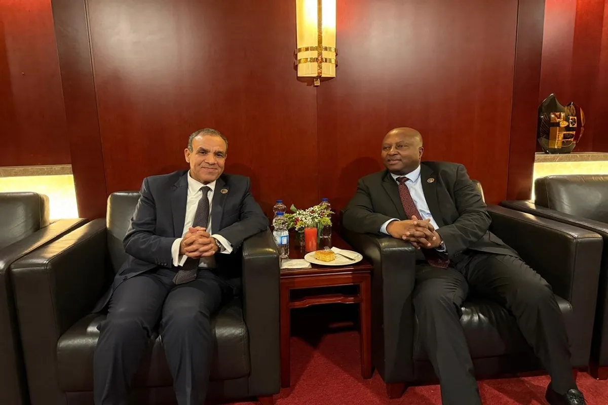 وزير الخارجية في احد اللقاءات