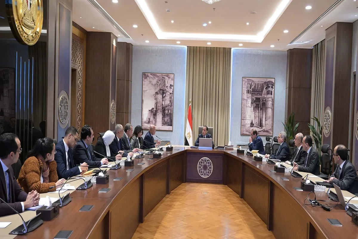 اجتماع مدبولي مع عدد من الوزراء