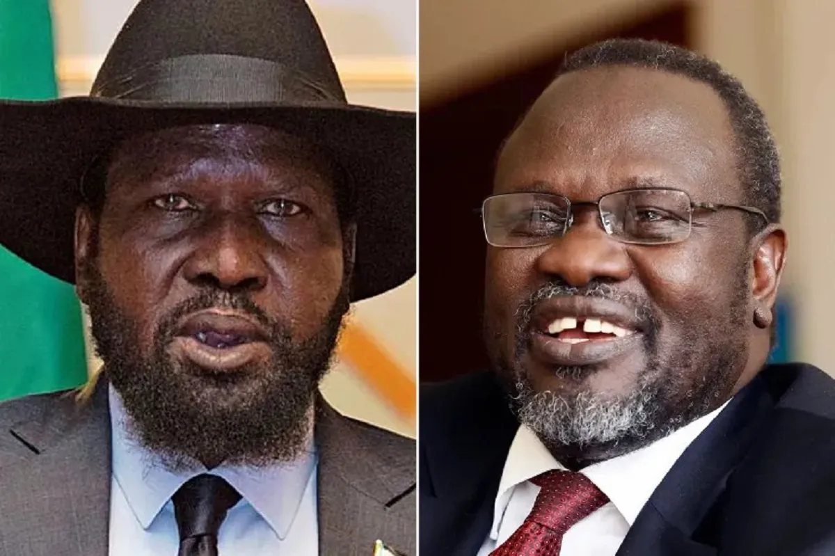 رئيس جنوب السودان سلفاكير (يسار) ونائبه رياك مشار