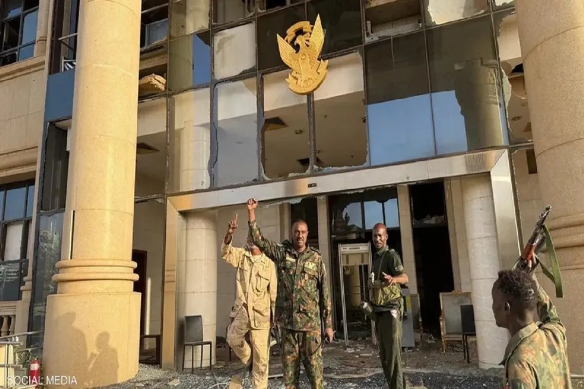 الجيش السوداني يسيطر على القصر الرئاسي بالخرطوم