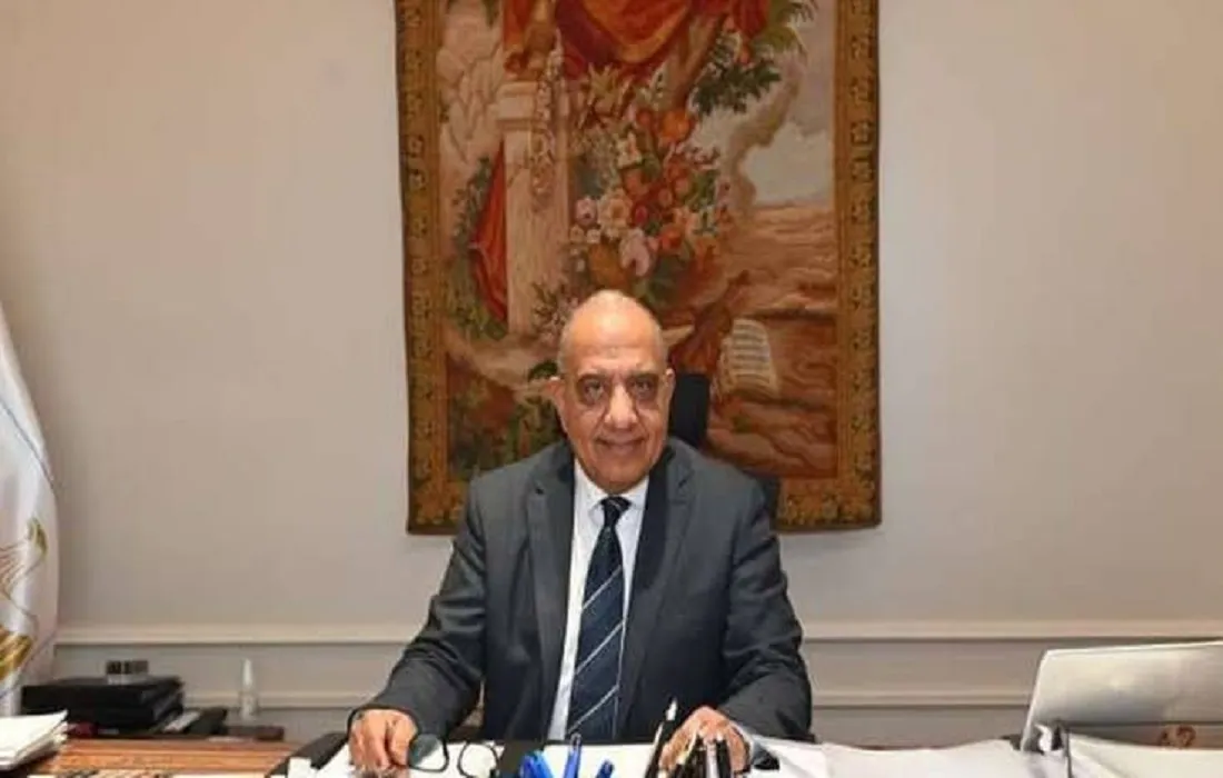 وزير الكهرباء الدكتور محمود عصمت