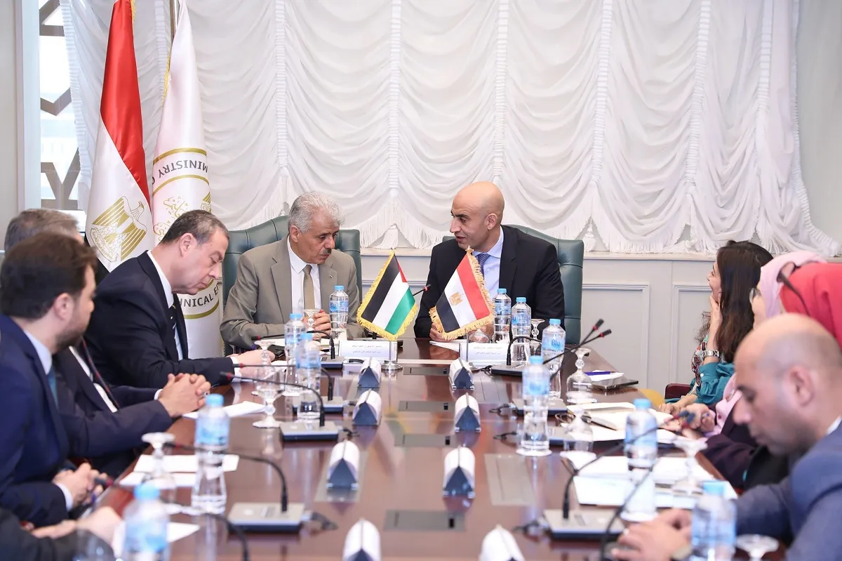 وزير التعليم المصري ونظيره الفلسطيني