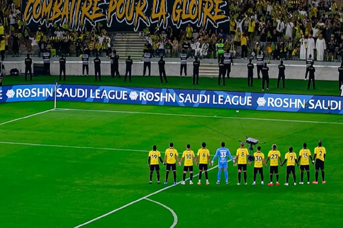 فريق الاتحاد قبل مباراته مع الاتفاق