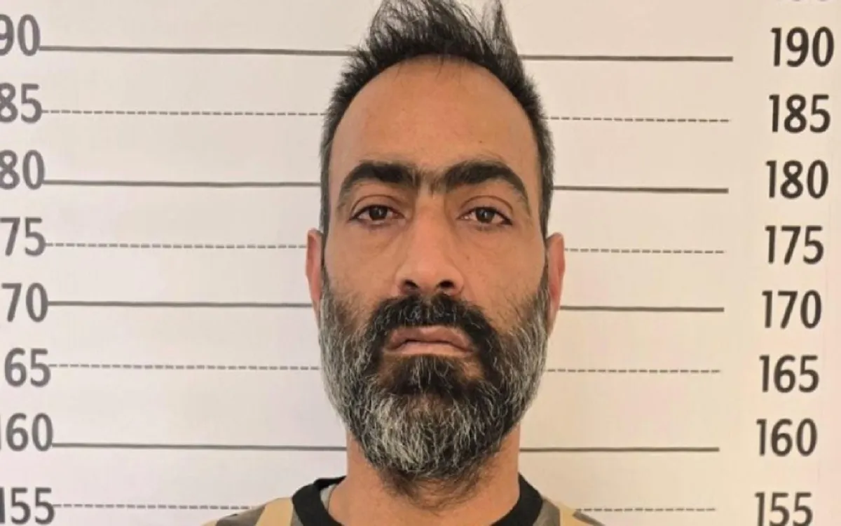 صورة من الأمن العام السوري للمتهم نقلًا عن التلفزيون السوري