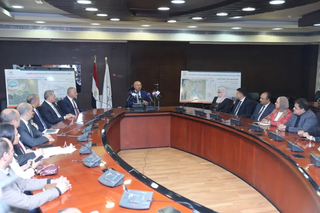 اجتماع وزير الصناعة اليوم