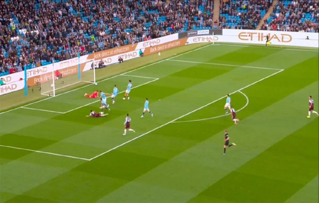 مانشستر سيتي وأستون فيلا