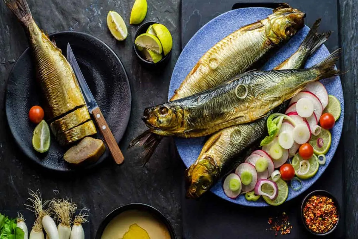 شم النسيم والأطعمة الشهية من الفسيخ والرنجة