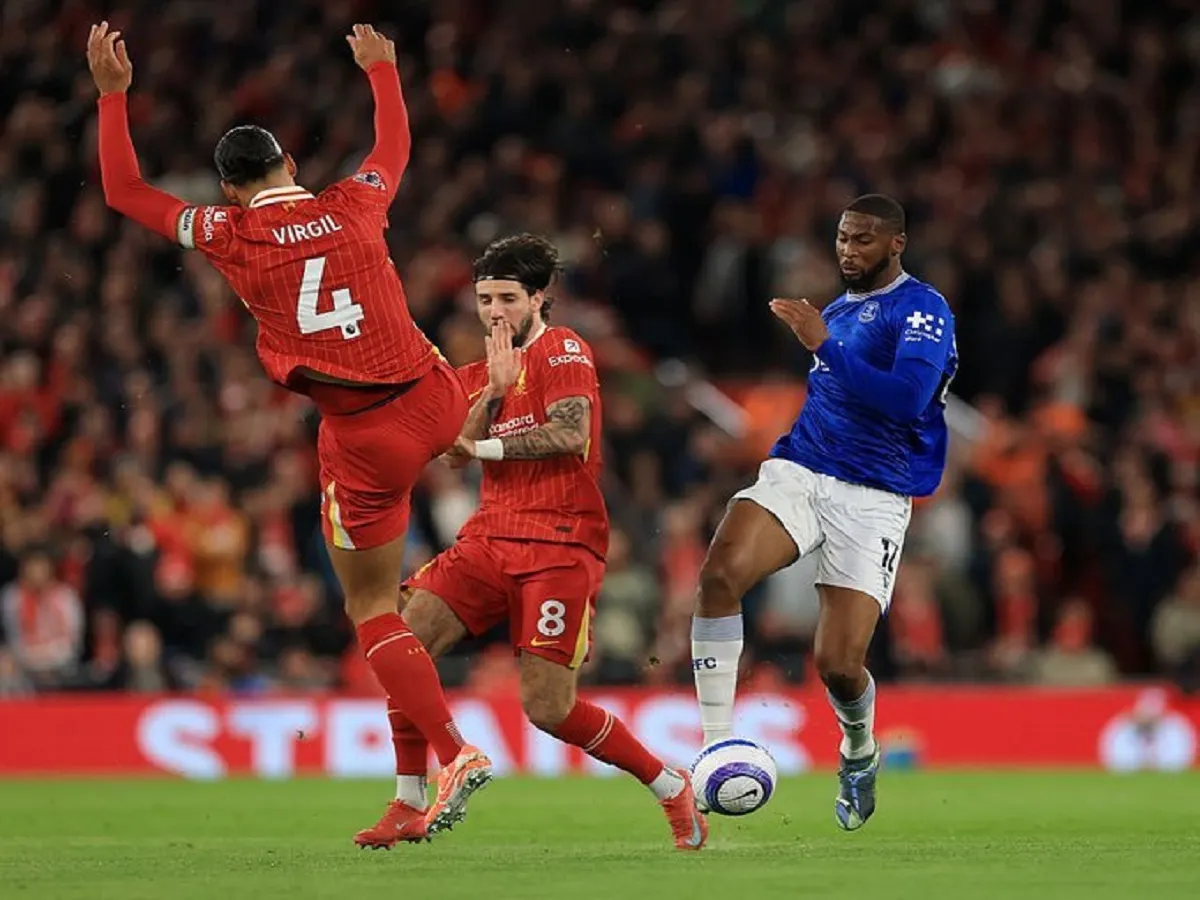 ليفربول إيفرتون