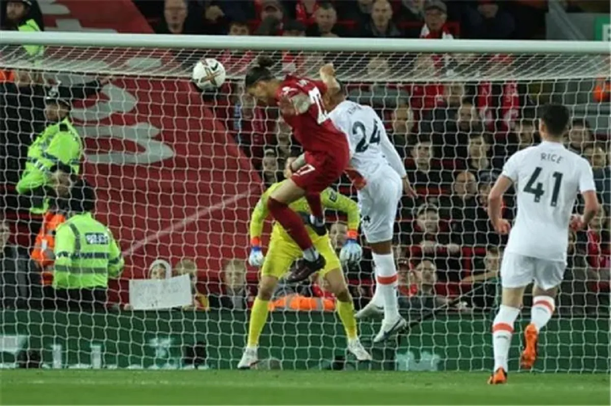 من مباريات اليوم وست هام وليفربول