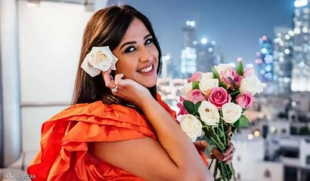النجمة ياسمين عبد العزيز