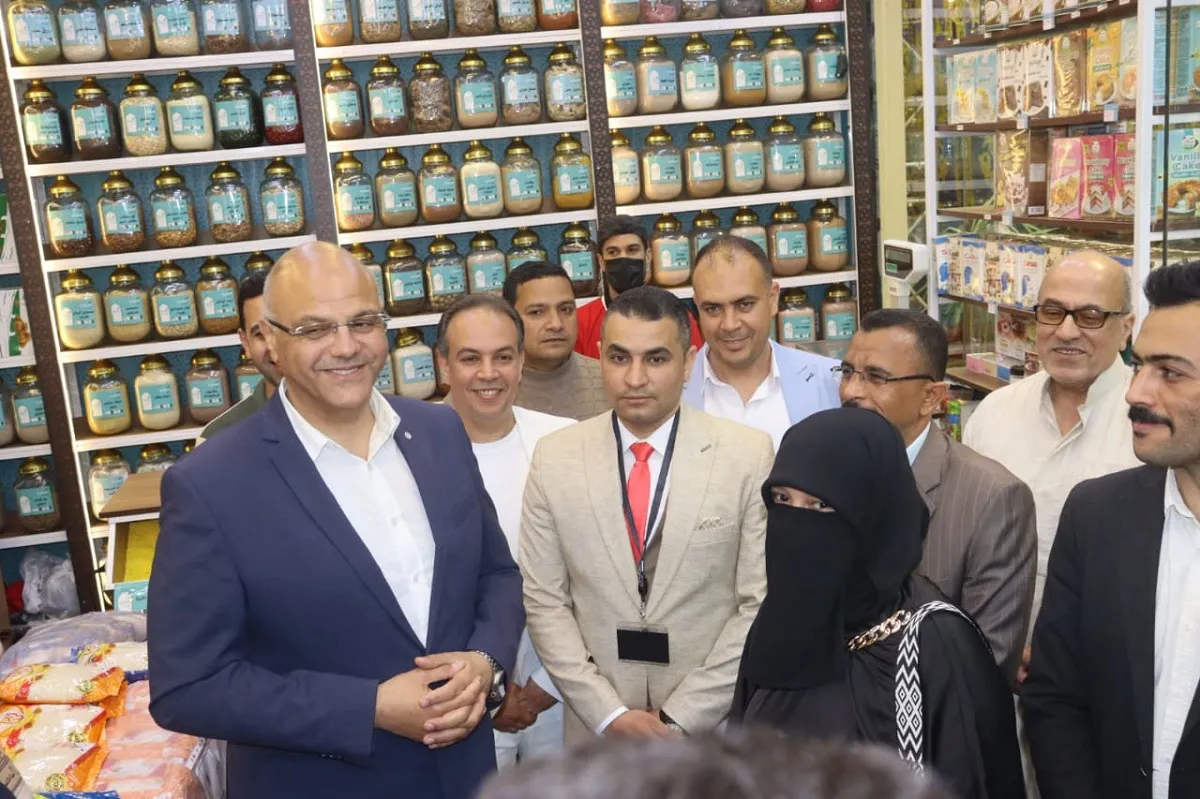 افتتاح منافذ البيع بمدينة بنها