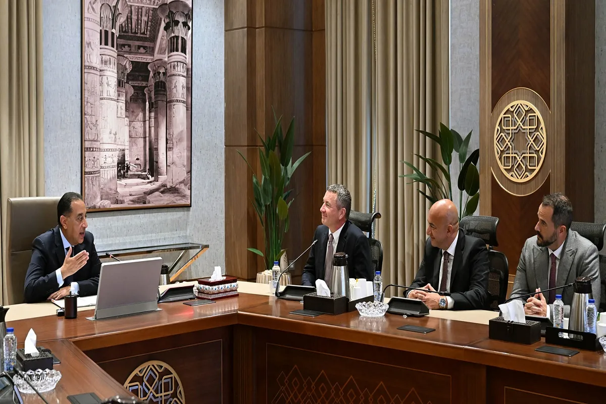 مدبولي خلال استقباله لمسئولي شركة إكسون موبيل بمجلس الوزراء