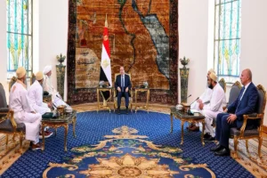 الرئيس المصري يستقبل السلطان مفضل سيف الدين - أرشيفية