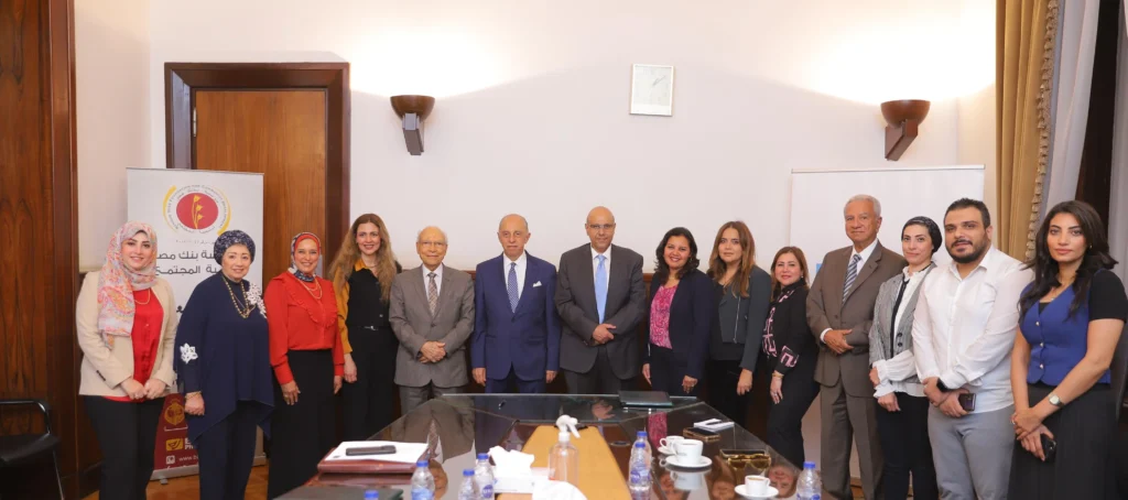 صورة تذكارية بعد توقيع بروتوكول التعاون