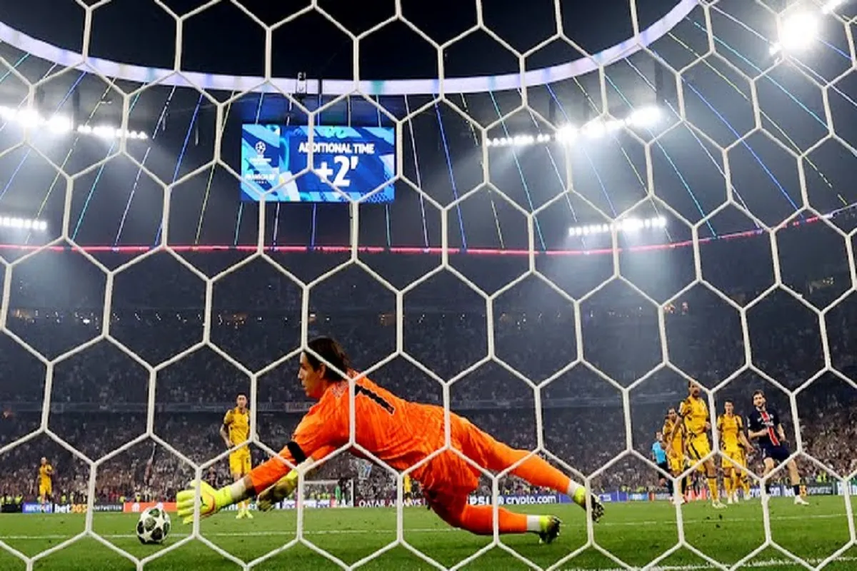 باريس سان جيرمان وإنتر ميلان صورة من (رويترز)