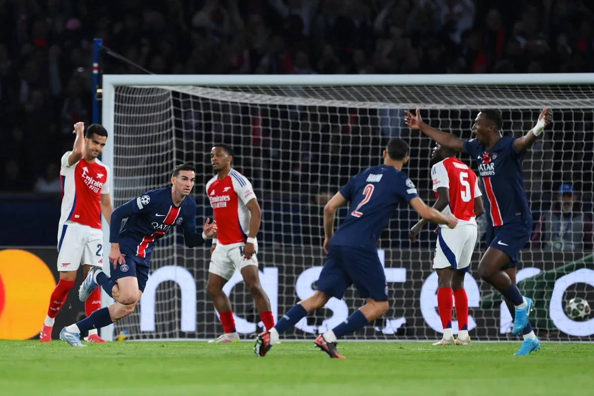 من مباريات باريس سان جيرمان وإنتر ميلان