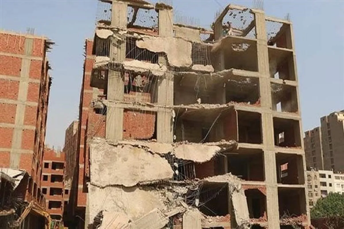 هدم عقار مخالف - أرشيفية