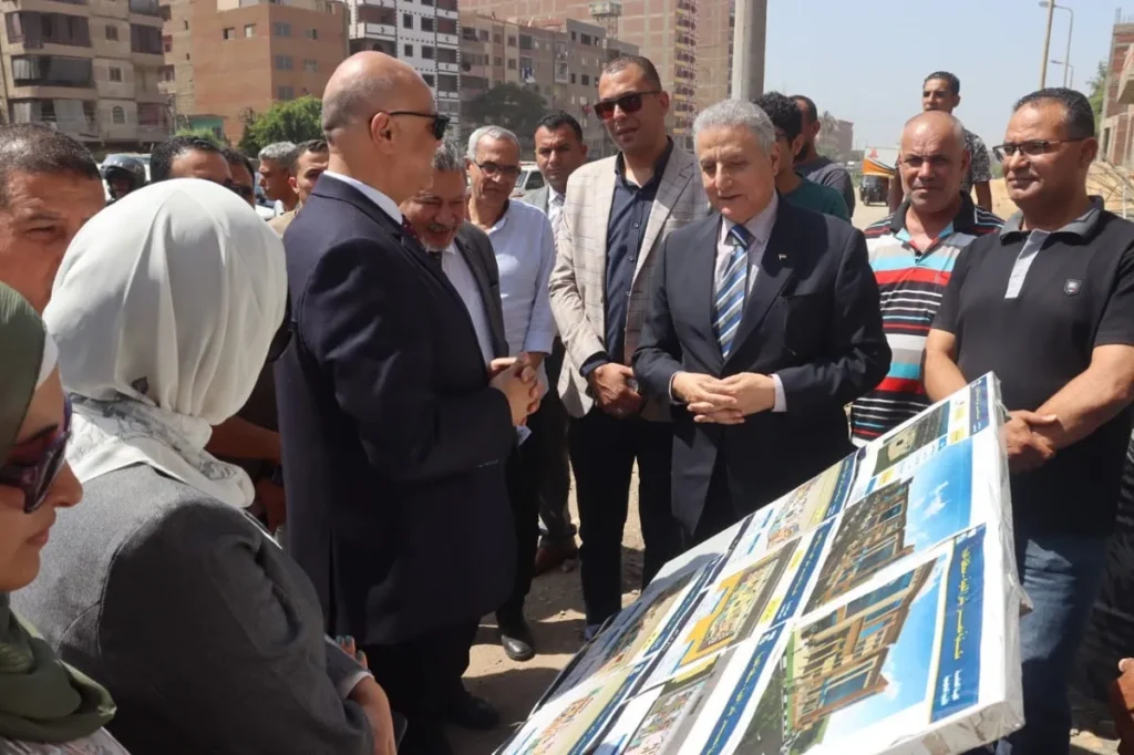 محافظ القليوبية يتفقد مكتبة مصر العامة بشبرا الخيمة