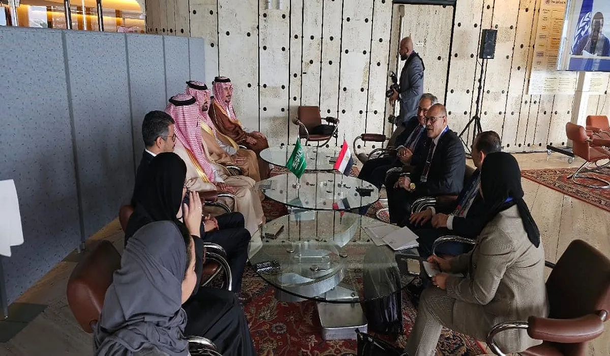 وزير العمل يلتقى نظيره السعودي