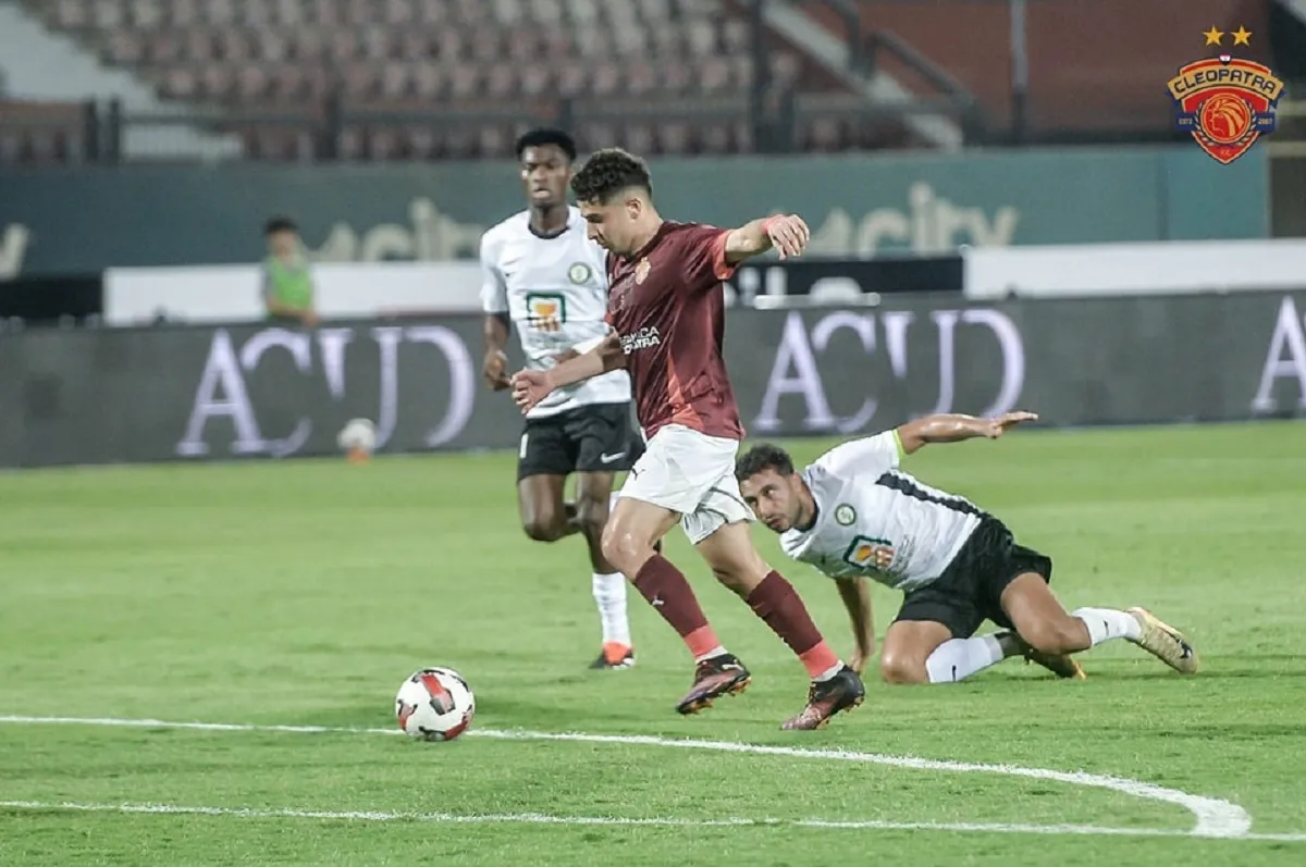 تسديدة الهدف الأول لبوبو لاعب سيراميكا في مرمى البنك