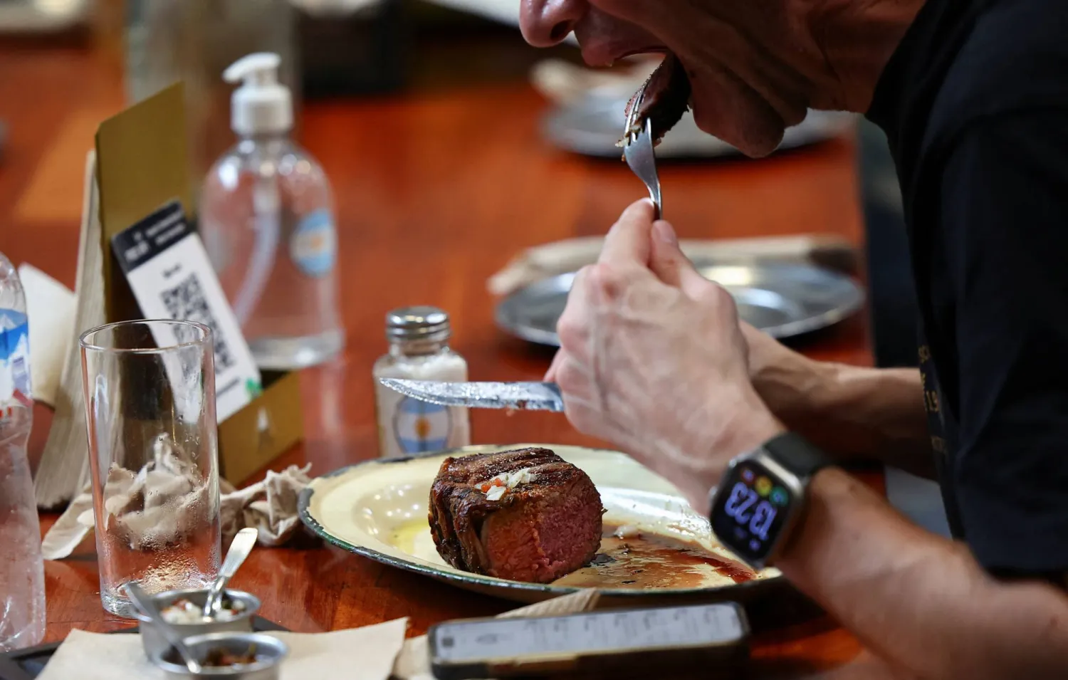 تناول أطعمة قد تزيد من خطر وفاة مرضى سرطان القولون