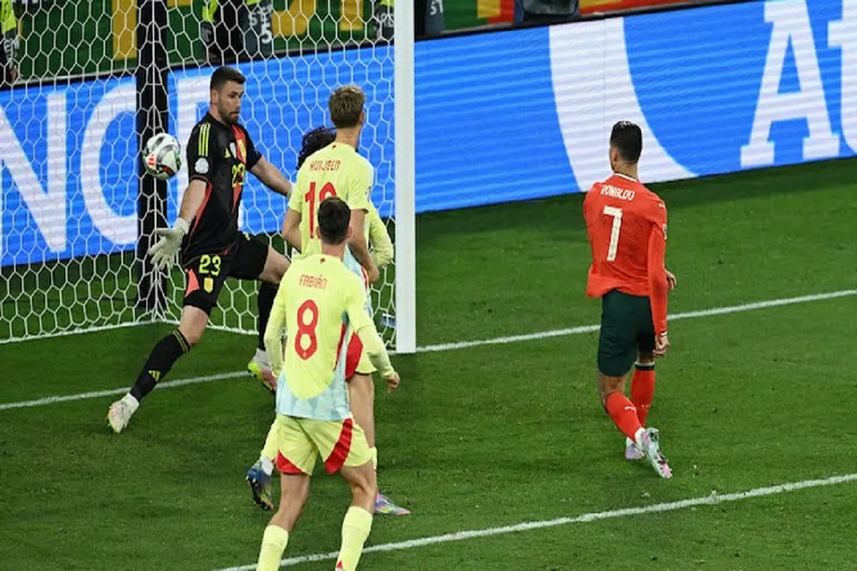 البرتغال وإسبانيا ( صورة من رويترز)