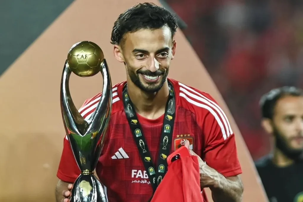 أحمد عبد القادر نجم الأهلي السابق