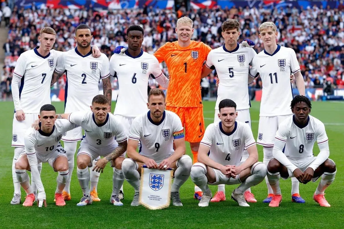 منتخب إنجلترا - أرشيفية