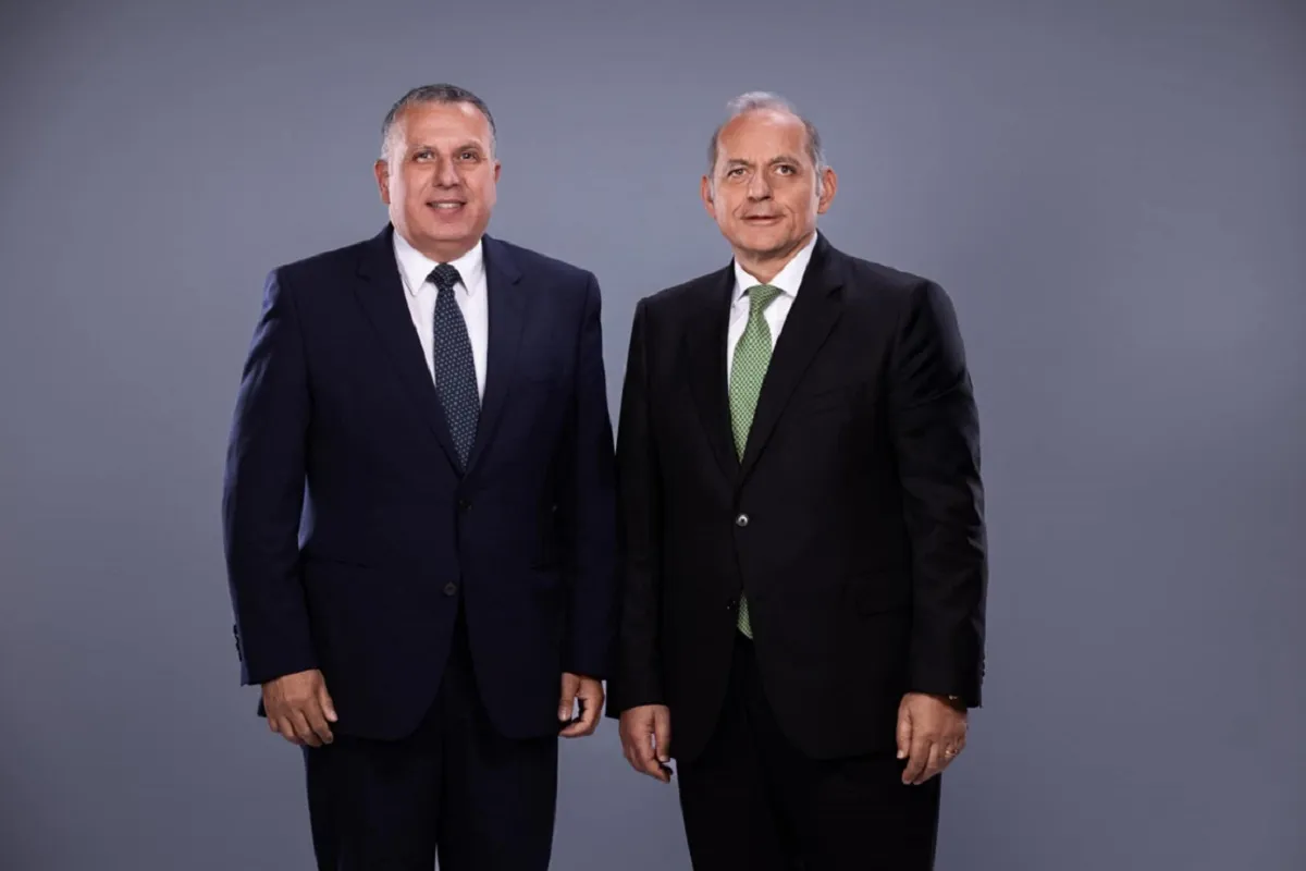 رئيس بنك مصر ومندوب مؤسسة بلومبرج العالمية