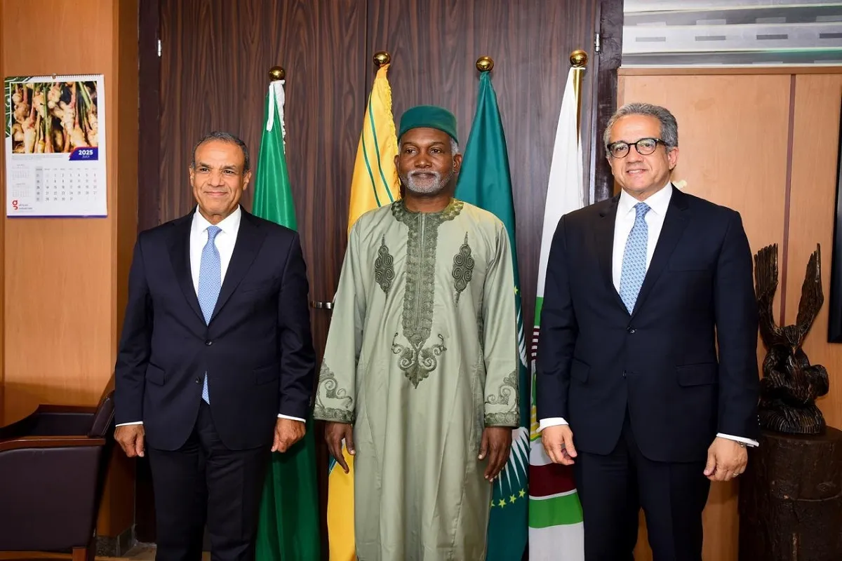 المرشح المصري لمنظمة اليونسكو ووزيري الخارجية المصري والنيجيري