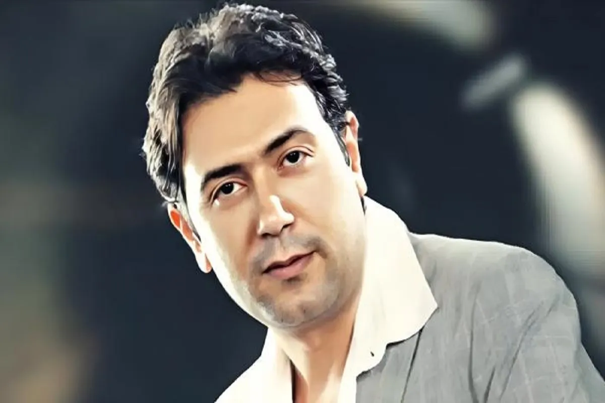 الفنان أحمد وفيق