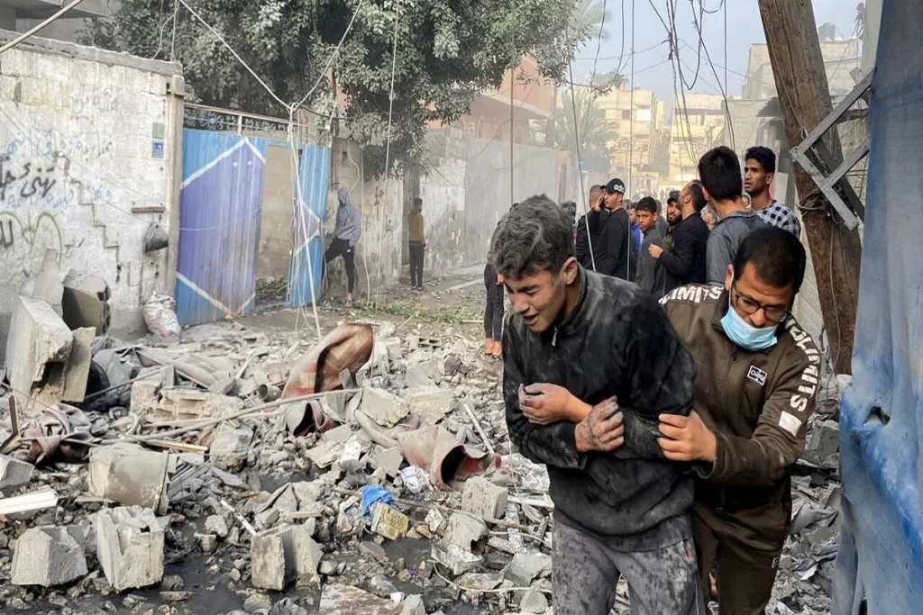 معاناة أهل غزة تحت وطأة الاحتلال الإسرائيلي