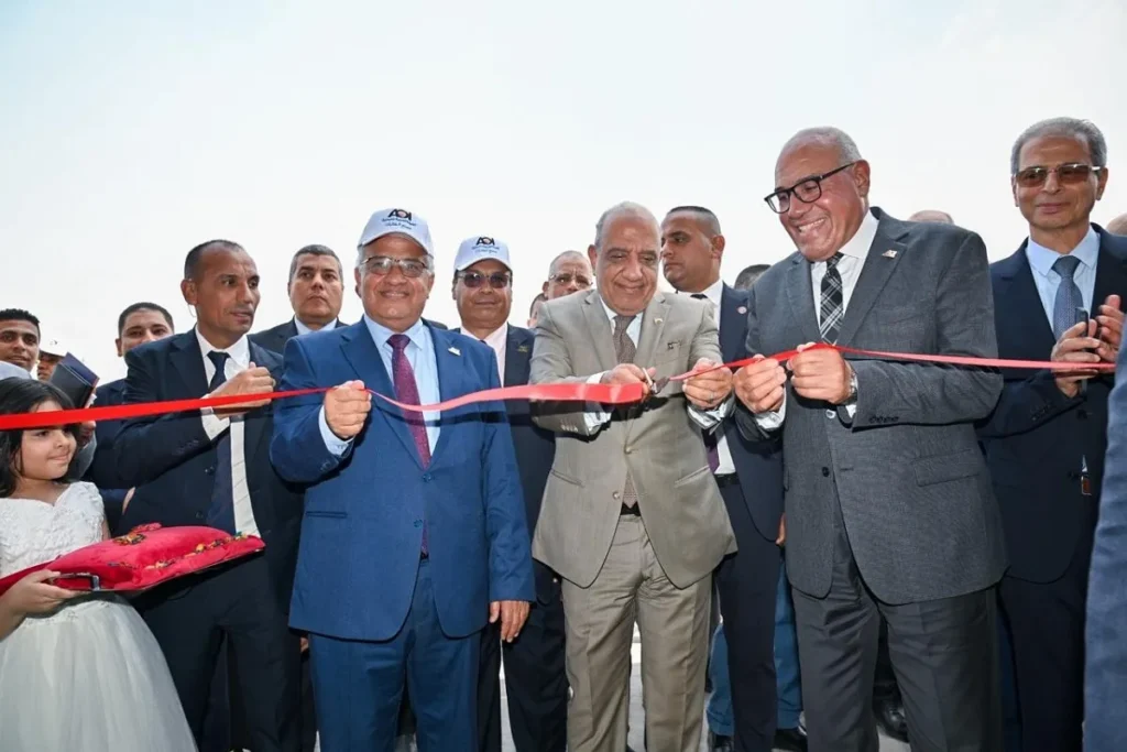 افتتاح خط إنتاج أبراج كهرباء الجهد العالي