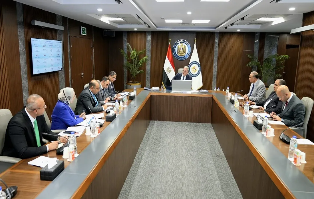 وزير البترول خلال انعقاد الجمعية العامة للشركة العامة للبترول