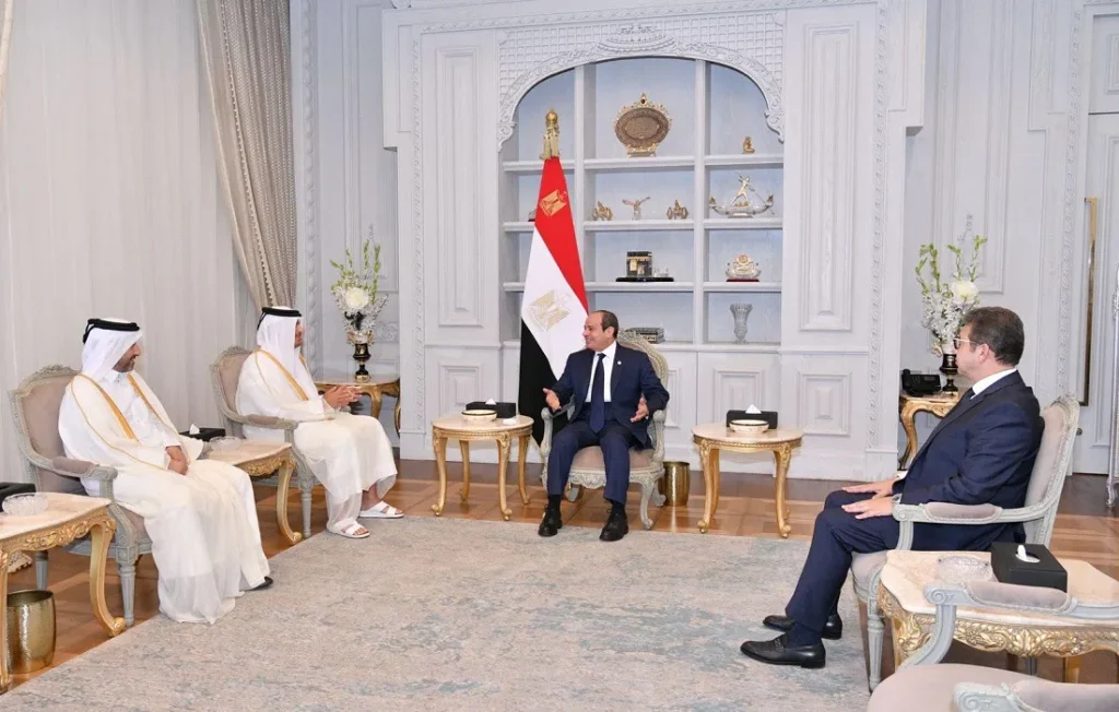 الرئيس المصري ورئيس الوزراء القطري
