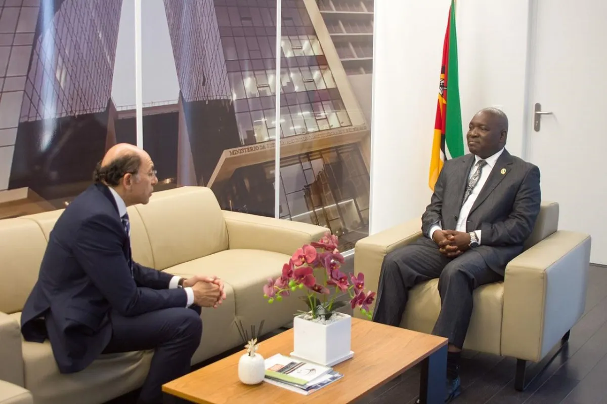 لقاء السفير المصري مع وزير العدل الموزمبيقي