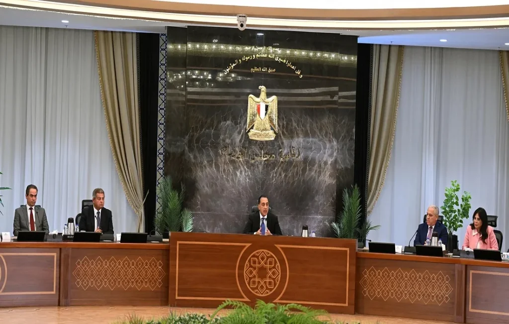 اجتماع مدبولي مع رؤساء التحرير بعض الصحف والمواقع الإلكترونية