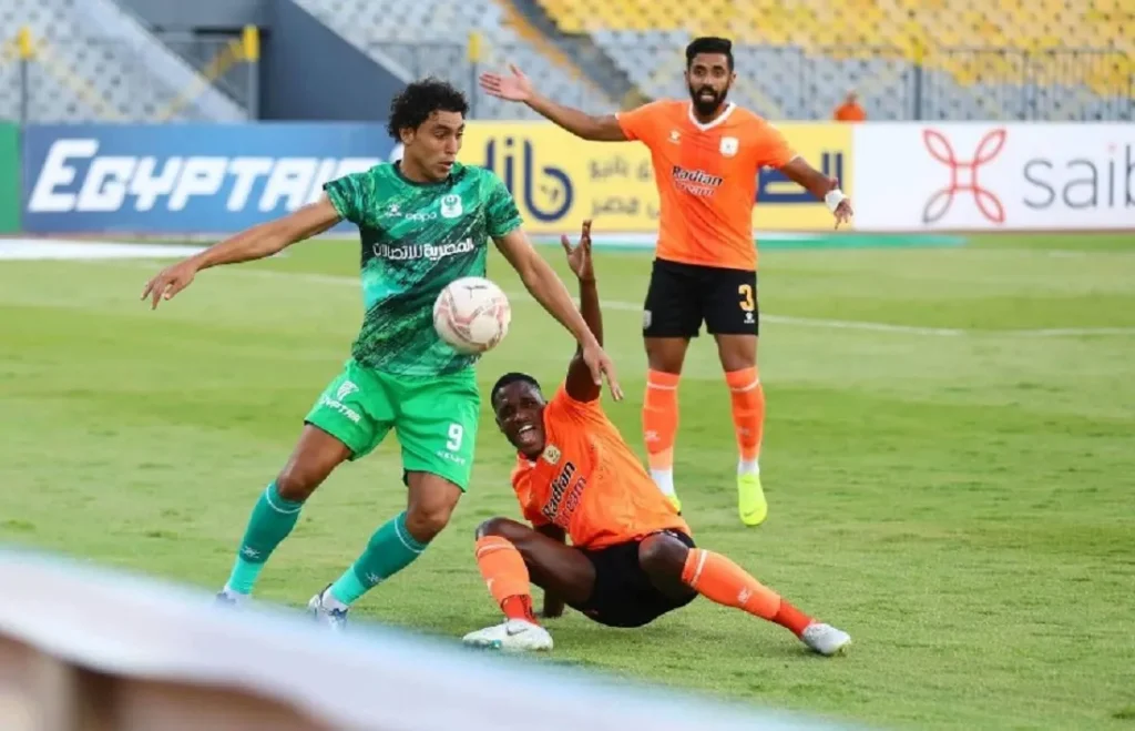 المصري وفاركو - أرشيفية