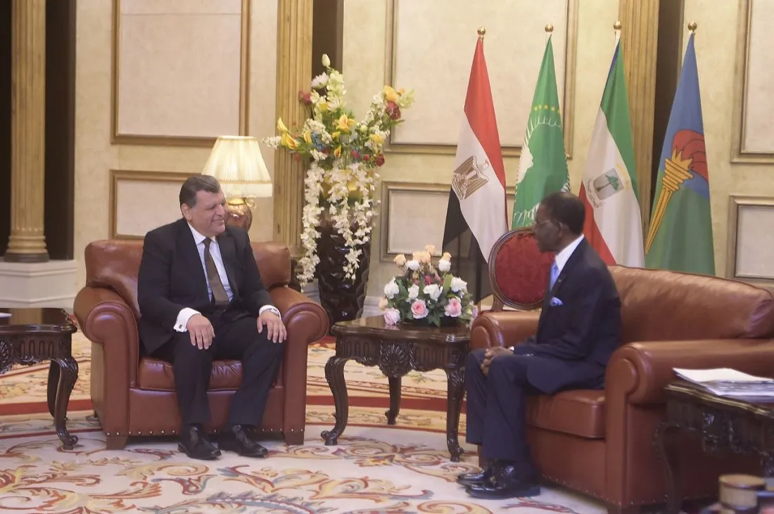 سفير مصر في مالابو يقدم أوراق اعتماده لرئيس جمهورية غينيا الاستوائية