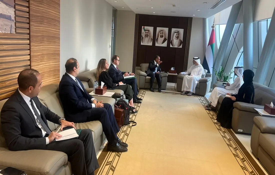اجتماع وزير الخارجية المصري بوزير التجارة الخارجية للإمارات
